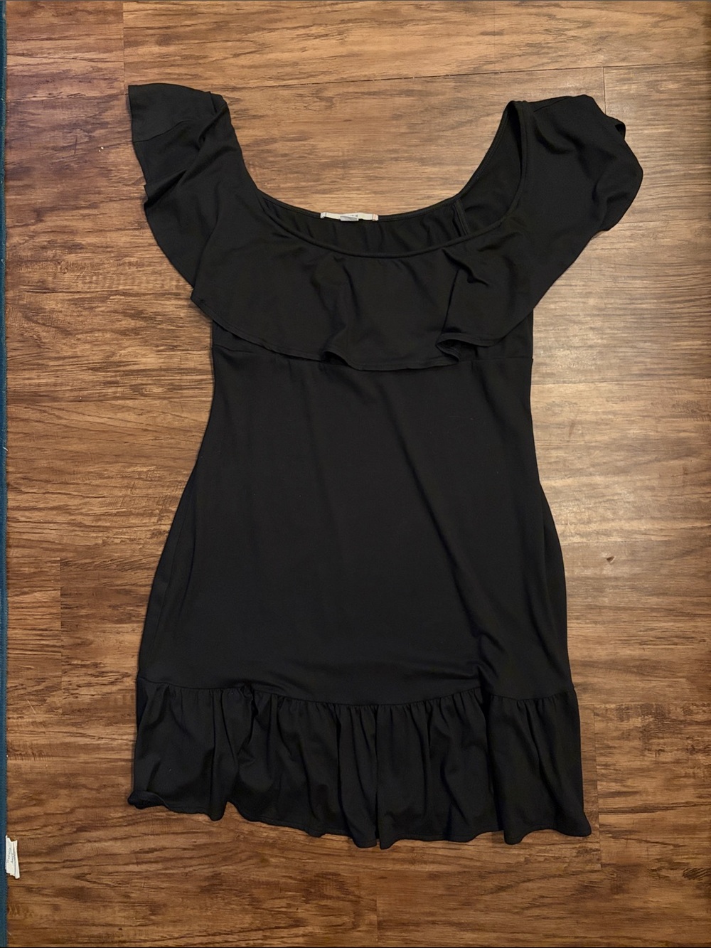 Kimchi Blue Ruffle Off-Shoulder Mini Dress
